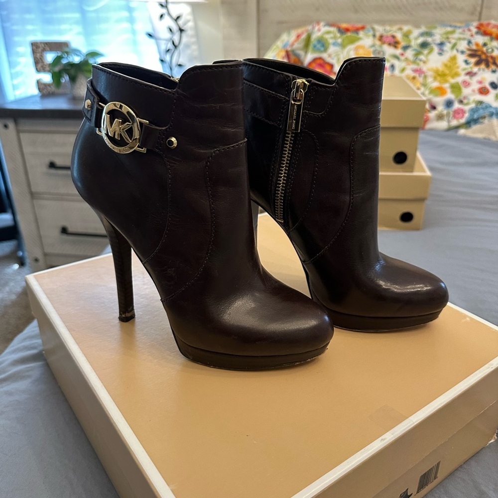 Michael Kors Brown Leather Ankle Boots